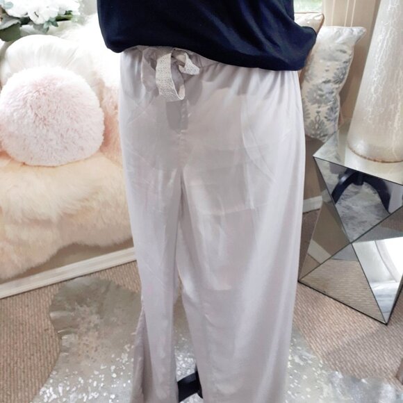 EUC Joe Fresh grey silver pajama sleepwear loungewear pants, L - Picture 8 of 10